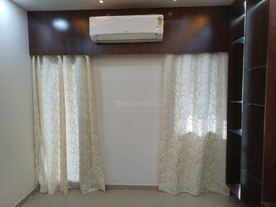 Bedroom Image of 1200 Sq.ft 2 BHK Apartment / Flat for rent in Sharnam Villa, Pratapgunj Vadodara for Rs. 35000