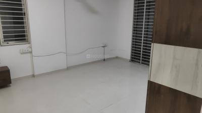 Bedroom Image of 4000 Sq.ft 3 BHK Apartment / Flat for rent in Sangath Posh, Chandkheda Ahmedabad for Rs. 45000