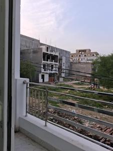 Bedroom One Image of 1550 Sq.ft 3 BHK Apartment / Flat for sale in H And S Shivalik Tower, Sector 73 Noida for Rs. 5200000