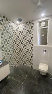 Bathroom Image of 2070 Sq.ft 3 BHK Builder Floor for sale in Anand Vihar New Delhi for Rs. 43500000