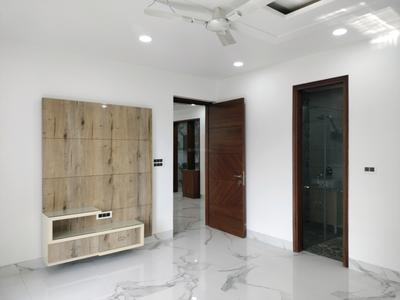Bedroom Image of 4500 Sq.ft 4 BHK Builder Floor for sale in Sector 21C Faridabad for Rs. 40000000