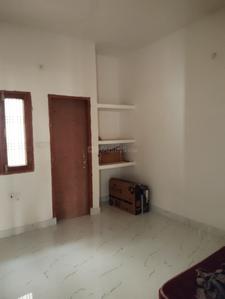 Bedroom Image of 1600 Sq.ft 2 BHK Builder Floor for rent in Vrindavan Yojana Lucknow for Rs. 17000