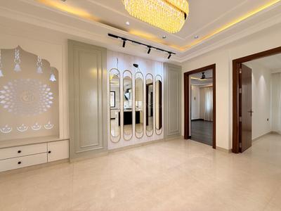 Hall Image of 3000 Sq.ft 4 BHK Builder Floor for sale in Ansal Versalia, Sector 67 Gurgaon for Rs. 33500000