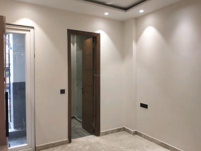Bedroom Image of 1125 Sq.ft 3 BHK Builder Floor for sale in Vikaspuri New Delhi for Rs. 23500000