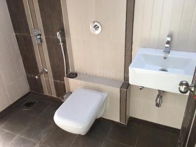 Bathroom Image of 980 Sq.ft 2 BHK Apartment / Flat for sale in Fenkin Belleza, Kasarvadavali Thane for Rs. 10900000