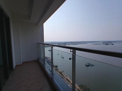 Balcony Image of 3500 Sq.ft 4 BHK Apartment / Flat for sale in Sobha Marina One, Marine Drive Kochi for Rs. 52000000
