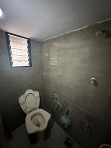 Bathroom Image of 1196 Sq.ft 2 BHK Apartment / Flat for rent in Maninagar Ahmedabad for Rs. 25000