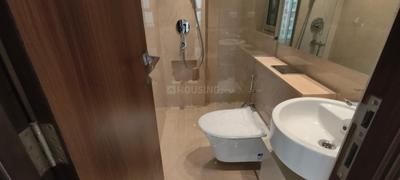 Image of 1250 Sq.ft 2 BHK Apartment / Flat for rent in Hiranandani Highland A B C D And E Wing, Powai, Mumbai for Rs. 85045