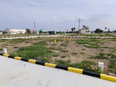 Image of 800 Sq.ft Residential Plot / Land for sale in Red Hills, Chennai for Rs. 2640000
