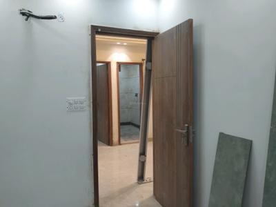 Bedroom Image of 540 Sq.ft 2 BHK Builder Floor for rent in Shastri Nagar New Delhi for Rs. 16500