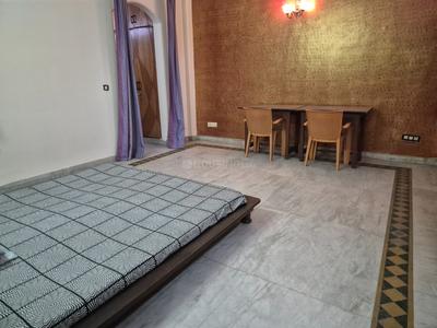 Bedroom Image of 3000 Sq.ft 5 BHK Independent House for rent in Sector 49 Noida for Rs. 60000