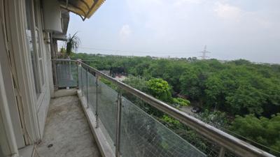Image of 1600 Sq.ft 3 BHK Apartment / Flat for sale in Saraswati Narmada Apartments, Vasant Kunj, New Delhi for Rs. 44500000