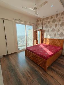 Bedroom Image of 1000 Sq.ft 2 BHK Apartment / Flat for sale in Express Garden, Indirapuram Ghaziabad for Rs. 12000000