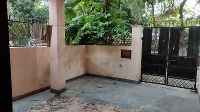 Main Entrance Image of 1600 Sq.ft 3 BHK Apartment / Flat for sale in DDA Sector C Pocket 8, Vasant Kunj New Delhi for Rs. 45000000