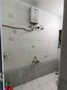 Bathroom Image of 1500 Sq.ft 3 BHK Apartment / Flat for rent in Nigdi Pune for Rs. 40000