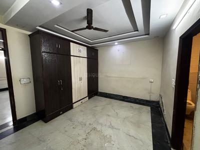 Bedroom Image of 1850 Sq.ft 4 BHK Builder Floor for sale in Sector 4 Rohini New Delhi for Rs. 10500000