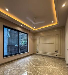 Bedroom Image of 2332 Sq.ft 4 BHK Builder Floor for sale in Model Town New Delhi for Rs. 45000000