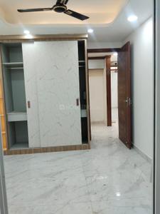 Bedroom Image of 1850 Sq.ft 4 BHK Apartment / Flat for sale in Sector 73 Noida for Rs. 12000000