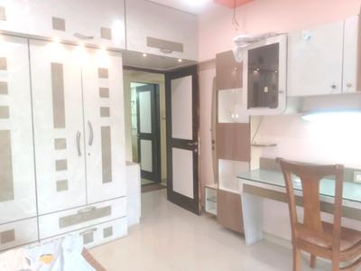 Bedroom Image of 850 Sq.ft 2 BHK Apartment / Flat for sale in highland Tower, Kandivali East Mumbai for Rs. 18000000