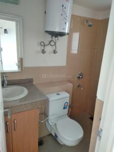 Bathroom Image of 1900 Sq.ft 4 BHK Apartment / Flat for sale in Emaar Emerald Floors Premier, Sector 65 Gurgaon for Rs. 36400000