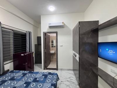 Bedroom Image of 380 Sq.ft 1 RK Apartment / Flat for rent in L I G Colony Indore for Rs. 13599