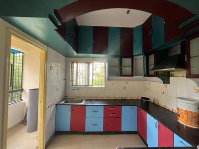 Kitchen Image of 1300 Sq.ft 2 BHK Builder Floor for rent in Murugeshpalya Bengaluru for Rs. 42000