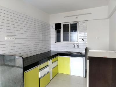 Kitchen Image of 1500 Sq.ft 3 BHK Apartment / Flat for rent in Sanghvi Siddhi Samruddhi, Katraj Pune for Rs. 27000