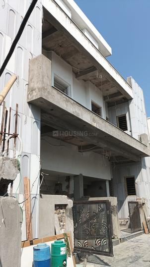 Mangal panday nagar Main Image 1