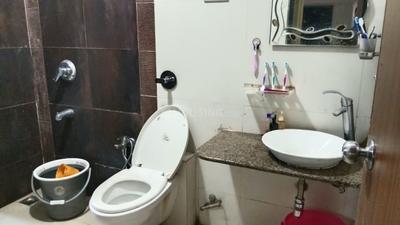 Bathroom Image of 900 Sq.ft 2 BHK Apartment / Flat for sale in Nahar Rosa Alba, Powai Mumbai for Rs. 24300000