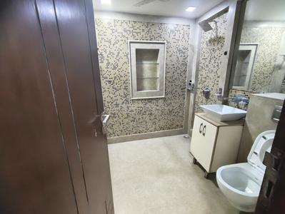 Image of 1800 Sq.ft 3 BHK Builder Floor for rent in Bali Nagar, New Delhi for Rs. 50000
