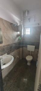 Bathroom Image of 1001 Sq.ft 3.5 BHK Apartment / Flat for sale in Subhanpura Vadodara for Rs. 3700000