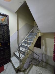 Kitchen Image of 750 Sq.ft 2 BHK Builder Floor for sale in Laxmi Nagar New Delhi for Rs. 4000000