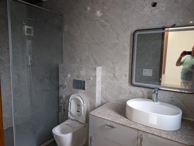 Image of 2500 Sq.ft 3 BHK Builder Floor for rent in HUDA Plot Sector 42, Sector 42, Gurgaon for Rs. 95000