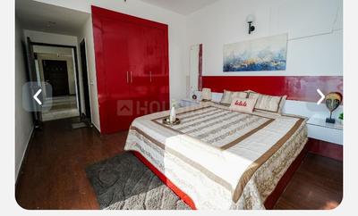 Bedroom Image of 2000 Sq.ft 3 BHK Apartment / Flat for sale in Godrej Oasis, Sector 88A Gurgaon for Rs. 24300000
