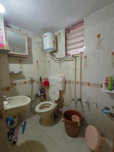 Bathroom Image of 1710 Sq.ft 5 BHK Villa for sale in Thaltej Ahmedabad for Rs. 26000000