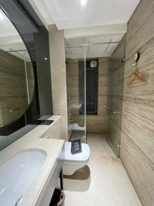 Bathroom Image of 1600 Sq.ft 3 BHK Apartment / Flat for rent in Raheja Imperia, Lower Parel Mumbai for Rs. 350000