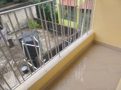 Balcony Image of 836 Sq.ft 2 BHK Apartment / Flat for sale in Keshtopur Kolkata for Rs. 3300000