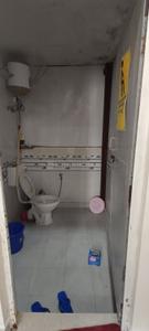 Bathroom Image of 2500 Sq.ft 6 BHK Duplex for sale in RWA BK Dutt Colony, BK Dutt Colony New Delhi for Rs. 21000000
