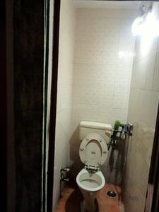 Bathroom Image of 1000 Sq.ft 2 BHK Builder Floor for sale in Lajpat Nagar New Delhi for Rs. 10600000