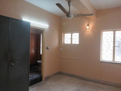 Bedroom Image of 1400 Sq.ft 3 BHK Apartment / Flat for sale in Ballygunge Kolkata for Rs. 14000000