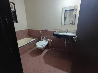 Bathroom Image of 1960 Sq.ft 4.5 BHK Apartment / Flat for rent in Mittal Crosswinds, Baner Pune for Rs. 85000