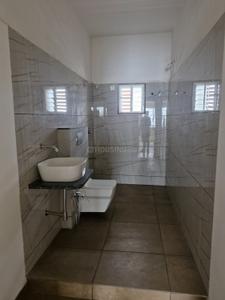 Bathroom Image of 1539 Sq.ft 3.5 BHK Independent House for sale in Shrimay Bungalows, New Waghodia Road Vadodara for Rs. 9800000