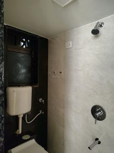 Common Bathroom Image of 560 Sq.ft 1 BHK Apartment / Flat for rent in Raunak Unnathi Greens, Kasarvadavali Thane for Rs. 19999