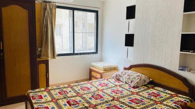 Bedroom Image of 900 Sq.ft 2 BHK Apartment / Flat for sale in Bodakdev Ahmedabad for Rs. 7500000
