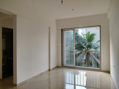 Living Room Image of 650 Sq.ft 2 BHK Apartment / Flat for sale in Mulund West Mumbai for Rs. 18800000