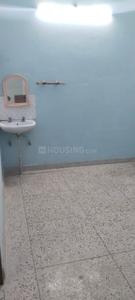 Bathroom Image of 1500 Sq.ft 2 BHK Independent House for rent in Gomti Nagar Lucknow for Rs. 16500