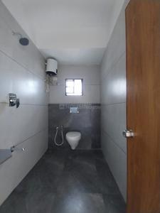 Bathroom Image of 1350 Sq.ft 3 BHK Apartment / Flat for sale in Amardeep Sky, Harni Vadodara for Rs. 8000000