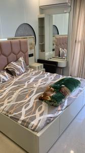 Bedroom Image of 1650 Sq.ft 3 BHK Apartment / Flat for rent in Omaxe The Palace, Gomti Nagar Lucknow for Rs. 58000