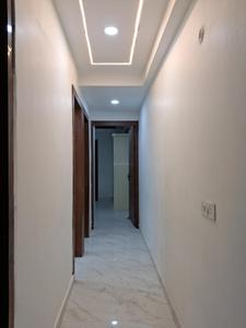 Passage Image of 1400 Sq.ft 3 BHK Apartment / Flat for sale in Sector 72 Noida for Rs. 5350000