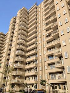 Image of 315 Sq.ft 1 BHK Apartment / Flat for rent in Pyramid Altia, Sector 70, Gurgaon for Rs. 18000